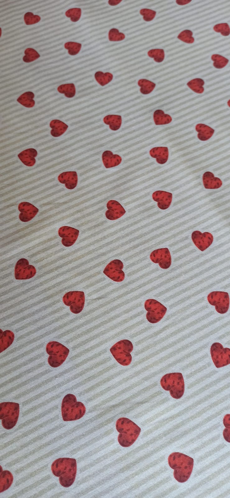 Tela Algodón Corazones Fondo Beige a Rayas