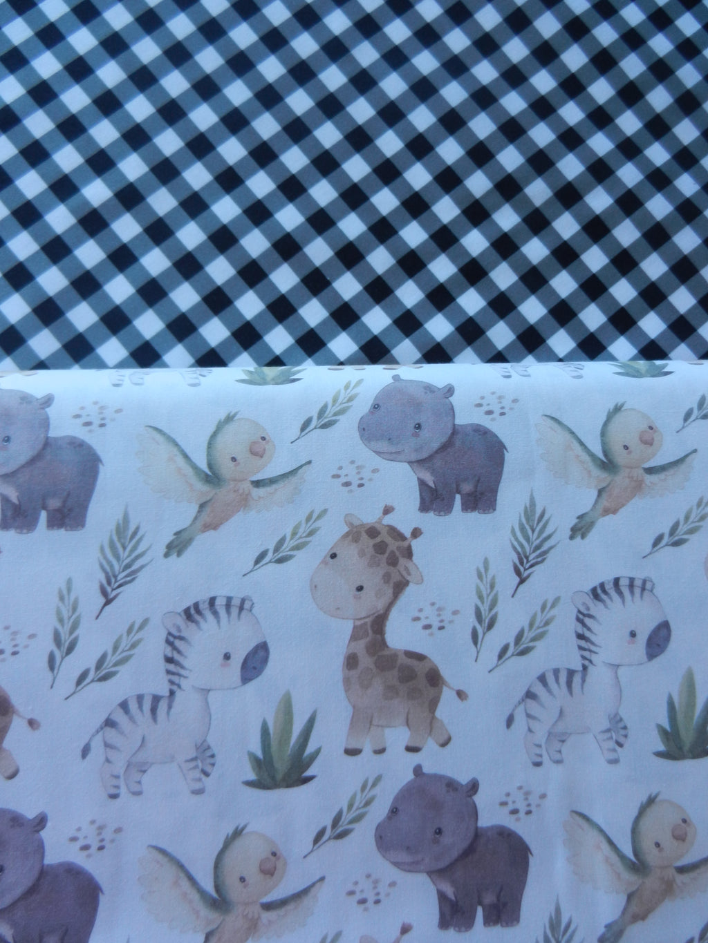Algodón animales de la selva baby fondo blanco 2