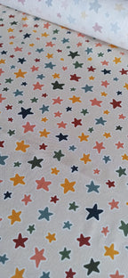 Estampado de estrellas multicolor