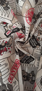Loneta estampado perros fichas policiales Wanted Bad Dog fondo crudo ancho 2,80 m