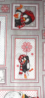Detalle de pingüinos con gorros y bufandas en recuadros sobre fondo gris