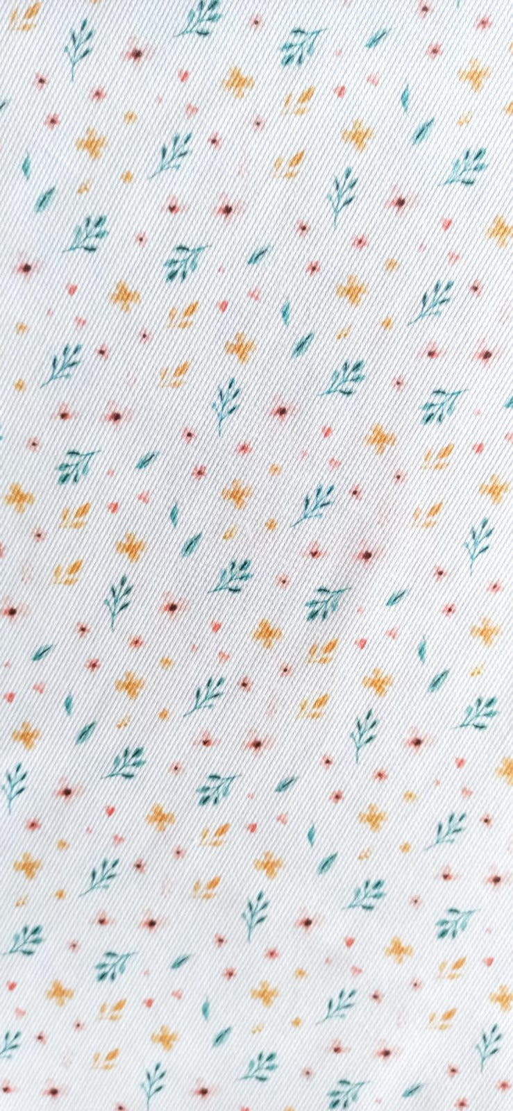 Retal algodón piqué flores silvestres verde amarillo rosa fondo blanco 0,90x1,45 m

