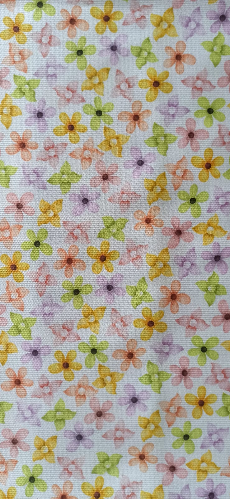 Retal algodón piqué flores multicolor amarillo lila rosa verde fondo blanco 0,80x1,45 m