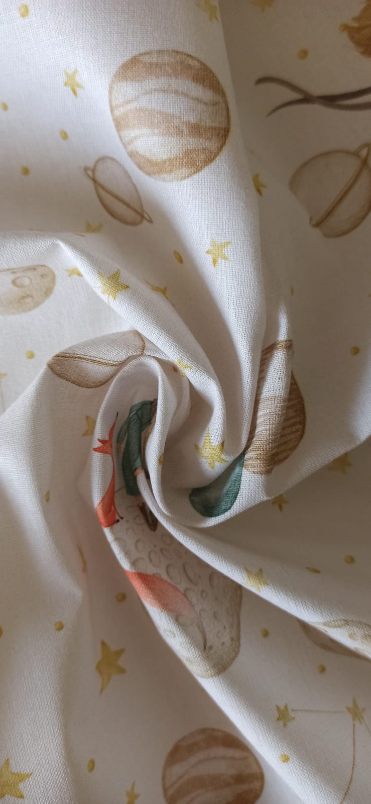 Algodón infantil estampado El Principito zorro planetas estrellas fondo blanco ancho 1,40 m