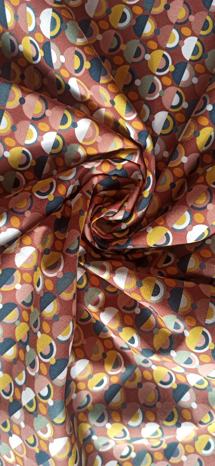 Retal de algodón estampado geométrico vintage - 1,06 x 1,50 m